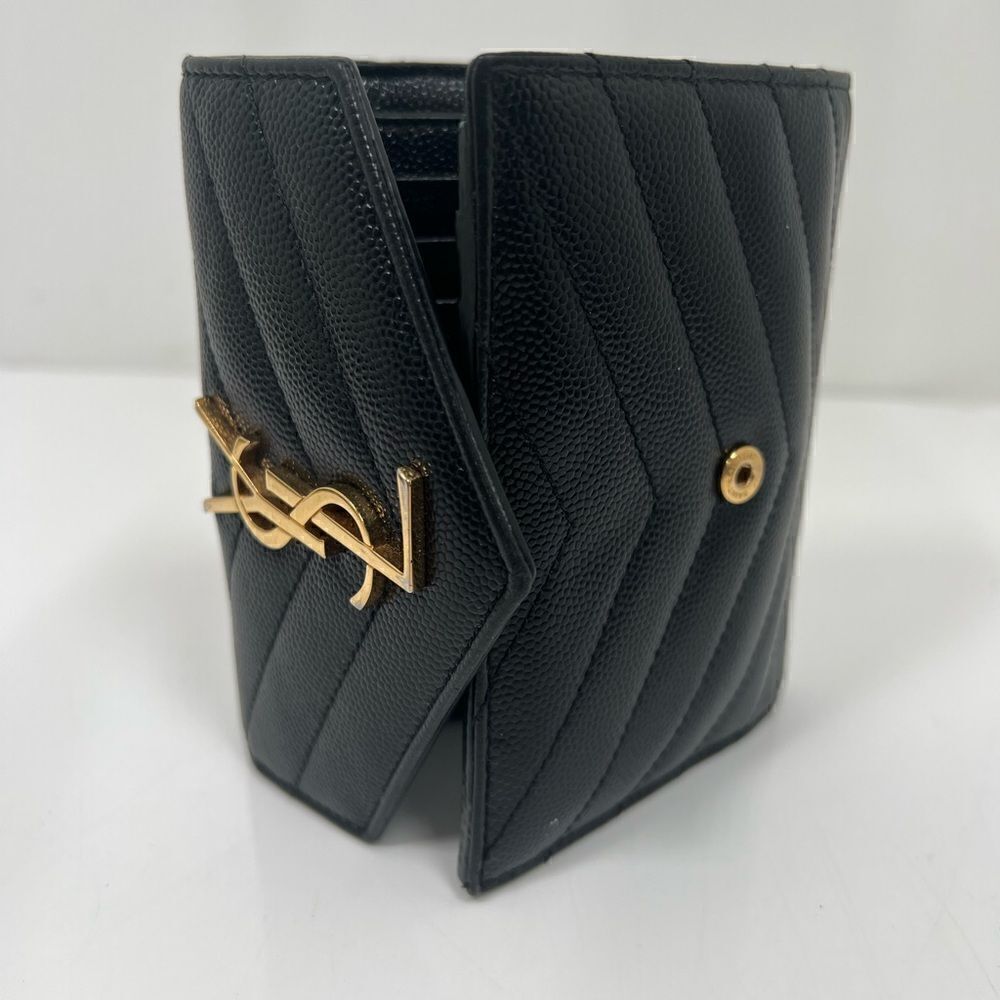 Authentic Saint Laurent Matelasse Grain de Poudre Monogram Envelope Small Wallet - Picture 6 of 10